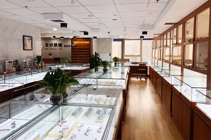 ����õ��۾���